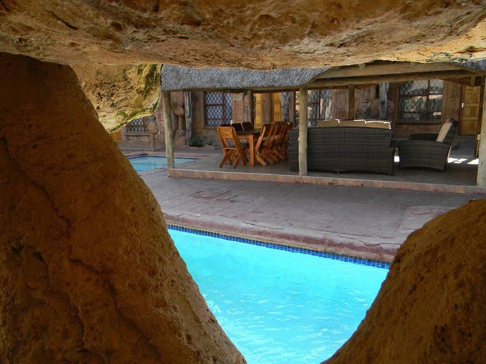 African Cave Lodge Hammanskraal Exterior photo